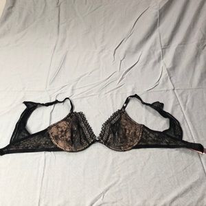 Victoria secret 34DD BRA